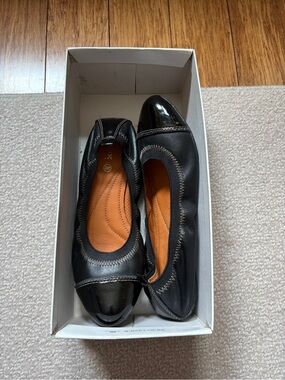 Geox Navy and Black Women's Ballet Flats